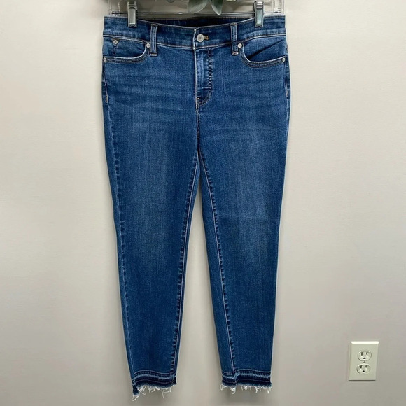 NWOT Talbots Flawless Slim Ankle Denim Jeans Raw Hem 4P - Picture 1 of 16